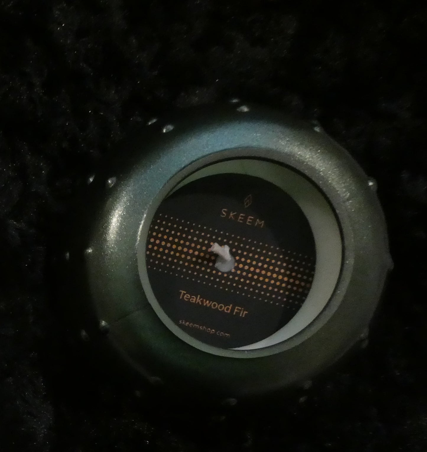 Trendy & Elegant Skeem Candle